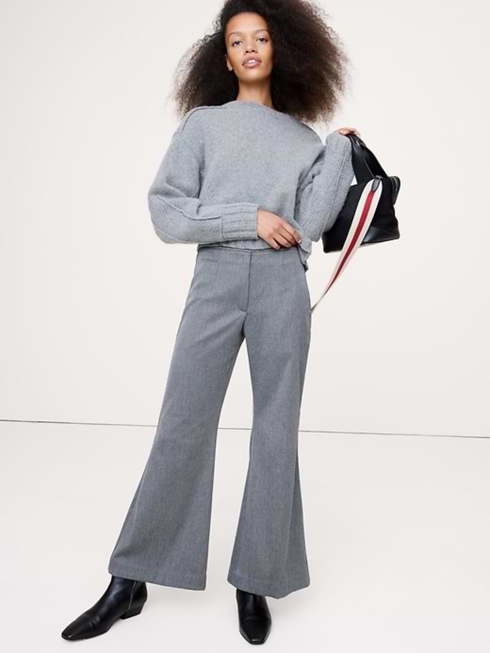 NWT BANANA REPUBLIC Mid-rise flare pant